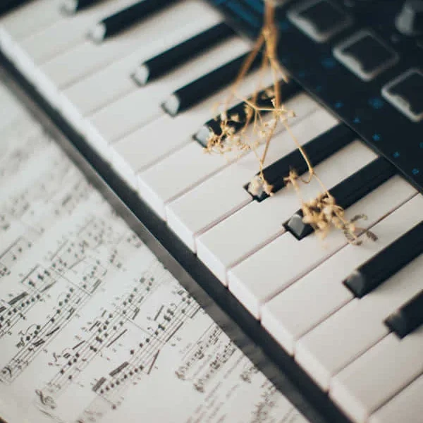 Prompts for Uplifting Workout Playlists