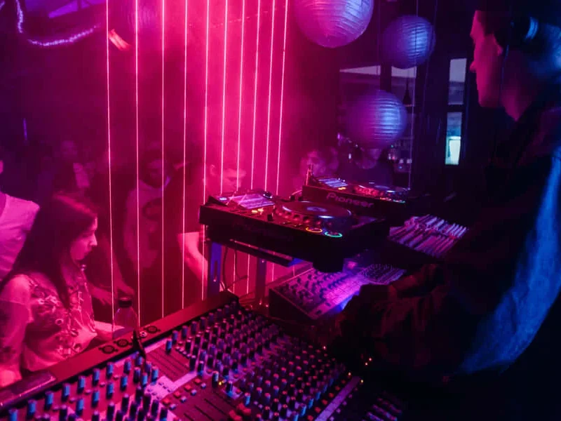 Modern Visual Backgrounds