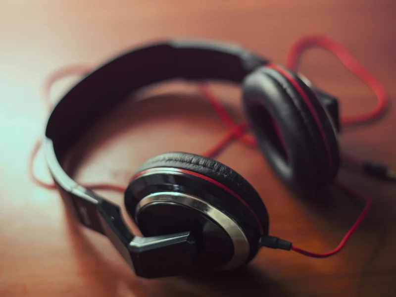 Prompts for AI Music for Podcasts